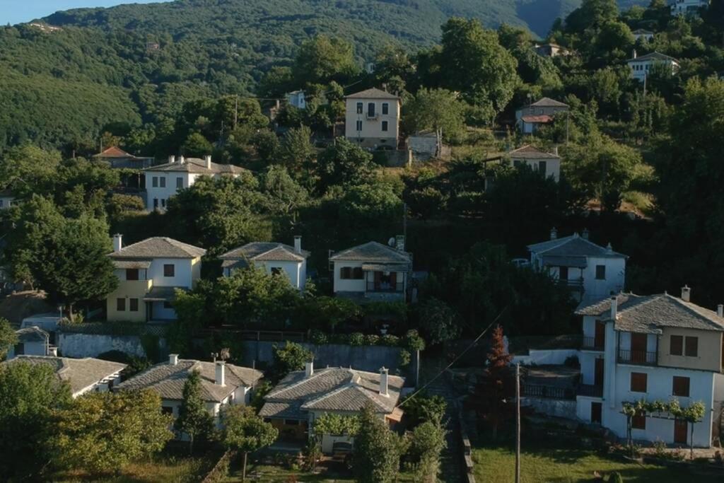 Deja Blue Villa Mouresi Exterior photo